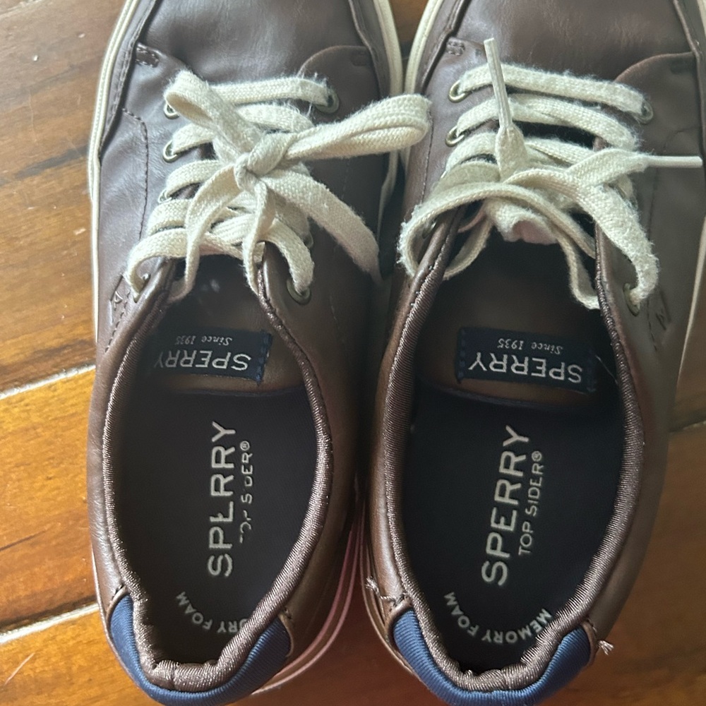 Boys Sperry shoes